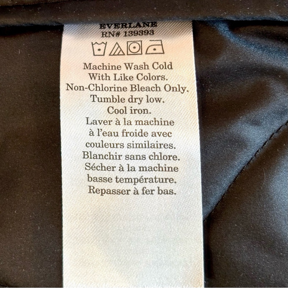 Everlane ReNew Quilted Black Liner Vest Medium Primaloft Zip Puffer Lightweight - Picture 8 of 10